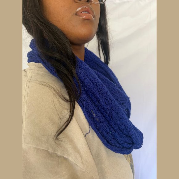 Blue Knitted Infinity Scarf - Picture 3 of 4